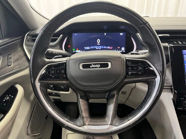 2022 Jeep Grand Cherokee Overland