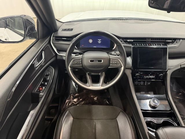 2022 Jeep Grand Cherokee L Altitude
