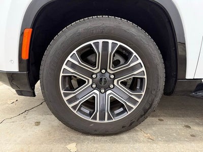 2025 Jeep Wagoneer L Series II