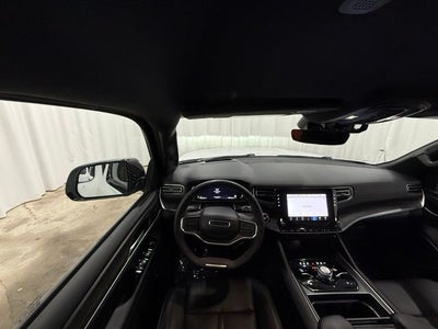 2023 Jeep Wagoneer Series III