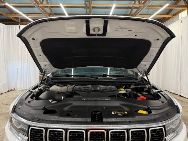2023 Jeep Wagoneer Series III