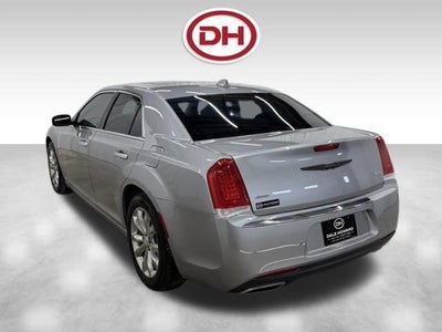 2017 Chrysler 300 C