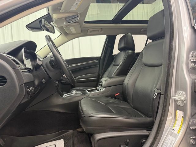 2017 Chrysler 300 C