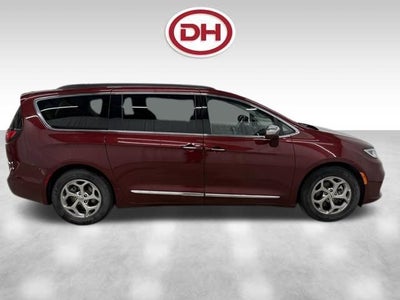 2022 Chrysler Pacifica Limited