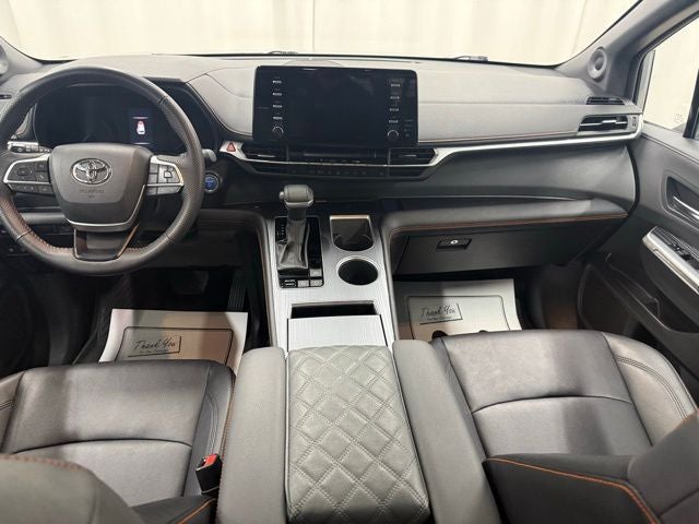 2024 Toyota Sienna XSE 7 Passenger