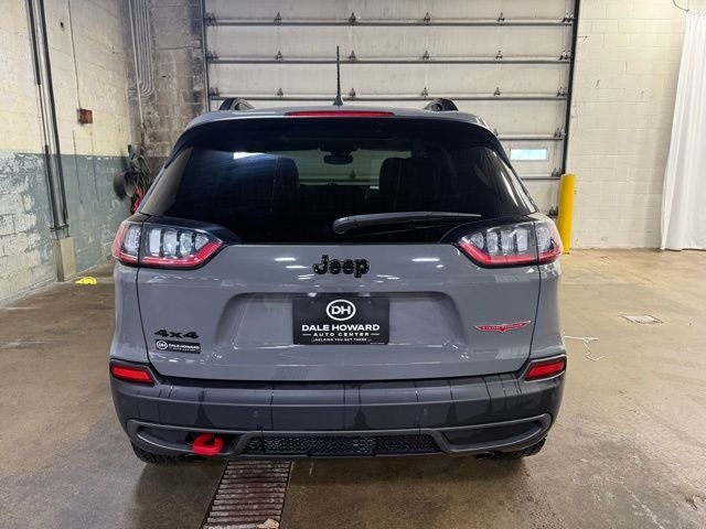 2023 Jeep Cherokee Trailhawk