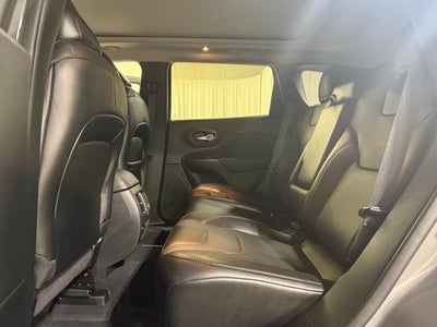 2023 Jeep Cherokee Trailhawk