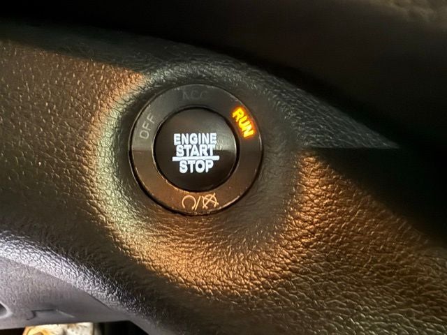 2023 Jeep Cherokee Trailhawk