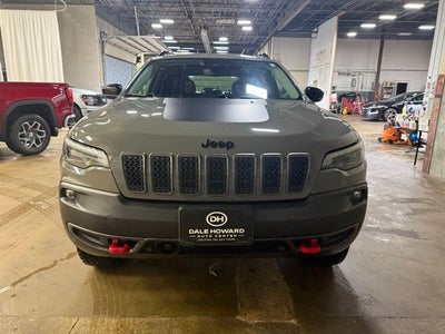 2023 Jeep Cherokee Trailhawk