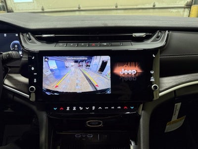 2027 Jeep Grand Cherokee Limited