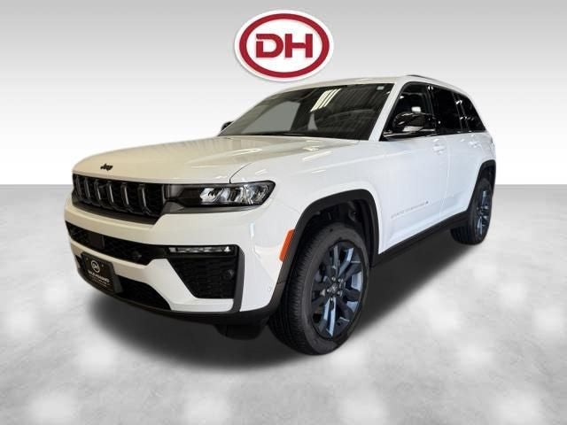 2026 Jeep Grand Cherokee Base