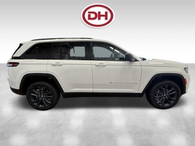 2026 Jeep Grand Cherokee Base