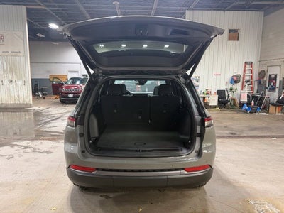 2027 Jeep Grand Cherokee Limited