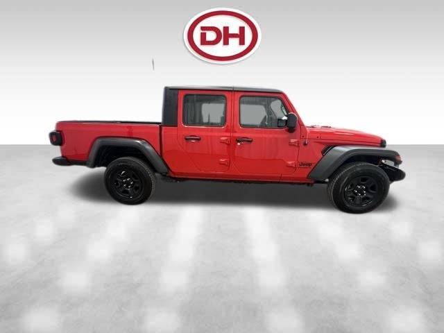 2023 Jeep Gladiator Sport