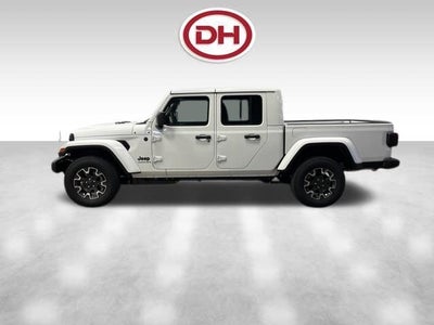 2026 Jeep Gladiator Sahara