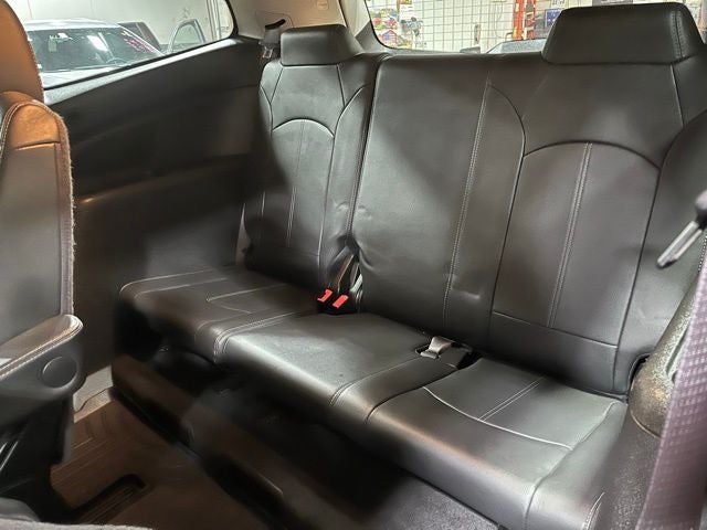 2015 Chevrolet Traverse 2LT 2LT