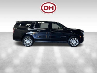 2023 Chevrolet Suburban High Country