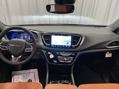 2026 Chrysler Pacifica Pinnacle