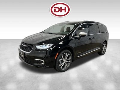2026 Chrysler Pacifica Pinnacle