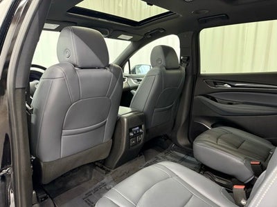 2022 Buick Enclave Essence