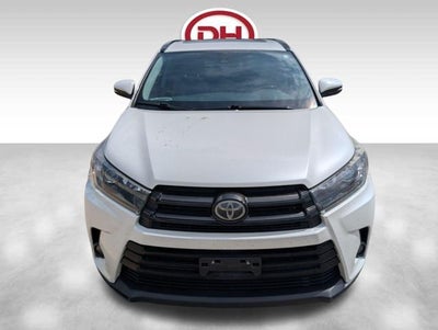 2019 Toyota Highlander SE