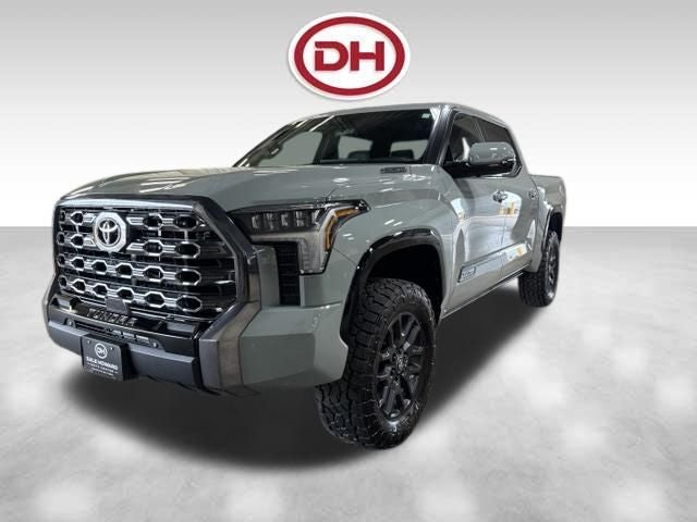 2025 Toyota Tundra Hybrid Platinum