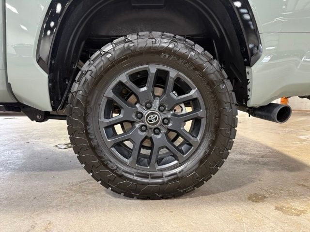 2025 Toyota Tundra Hybrid Platinum