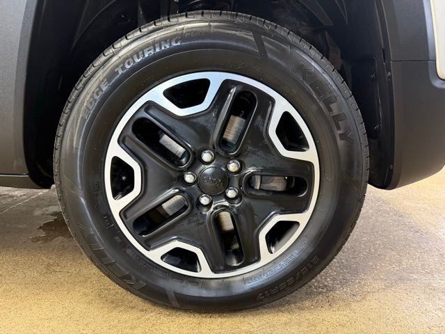 2017 Jeep Renegade Trailhawk